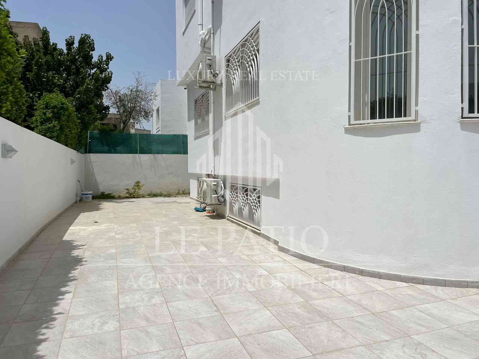 Ain Zaghouan Jardins de Carthage Location Appart. 4 pices Appartement s3 avec une  entre independante jdc