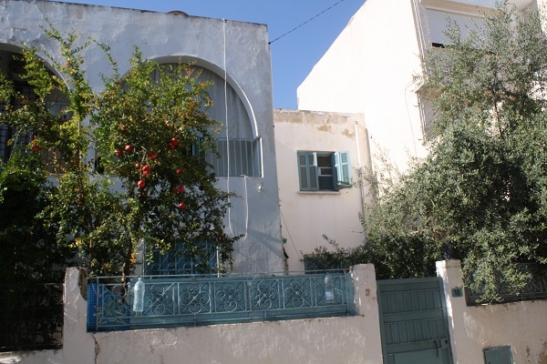 Hammam Chatt Bir El Bey Vente Maisons Gps  villa deux niveaux montasser