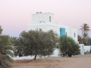 Djerba - Midoun Aghir Vente Maisons Villa 250 m2 terrain 625 m2 piscine  350 m plage
