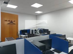 Bab Bhar Montplaisir Bureaux & Commerces Bureau Bureau en 3 especes meubl