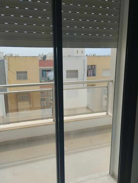 La Marsa El Aouina Location Appart. 3 pices Appartement s2 au 7me tage  cit wahat